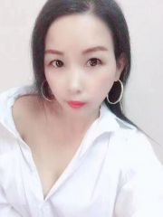 大胸大臀妹子