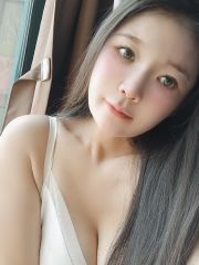 肥臀大胸小少妇