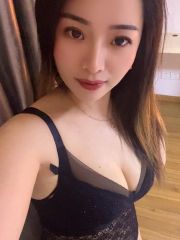 白虎粉嫩会夹的美女