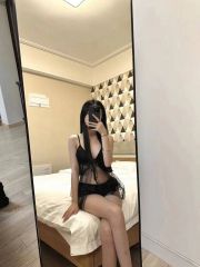 清纯漂亮妹子