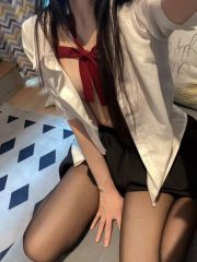 闷骚极品身材妹妹