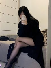 俏皮性感小君君